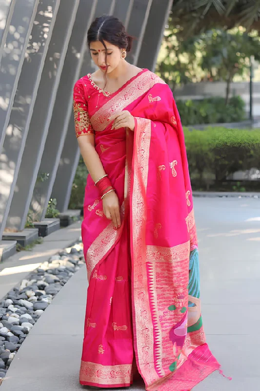 Latest Traditional Maharashtrian Paithani Saree For Women Feminine Soft - Hued Styles