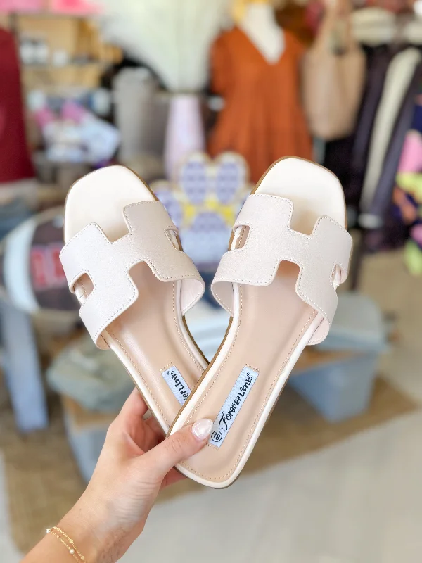 Beach Bliss  Cream Sandal Valentine's Special