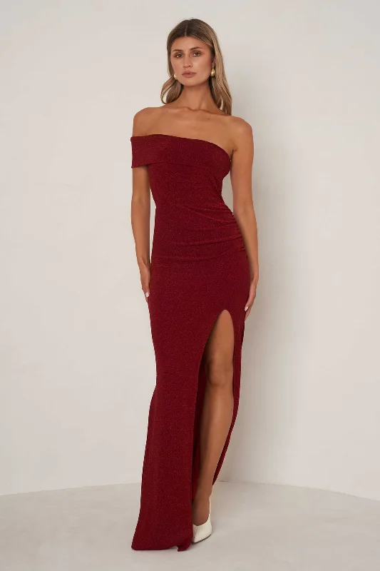 Delary Dress - Cherry Red Elevate Your Wardrobe