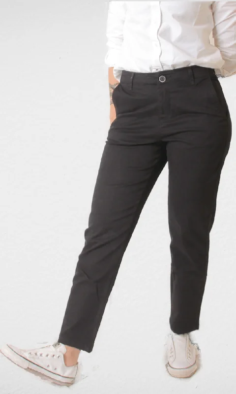 Women Gabardine Pants (Black) Stylish Looks