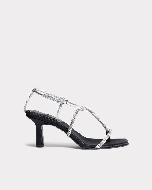 The Strappy Sandal - Crystal From Casual To Classy