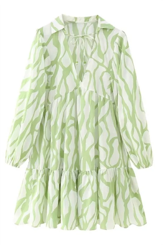 I Want To Know Dress In Green Lightweight Fabric