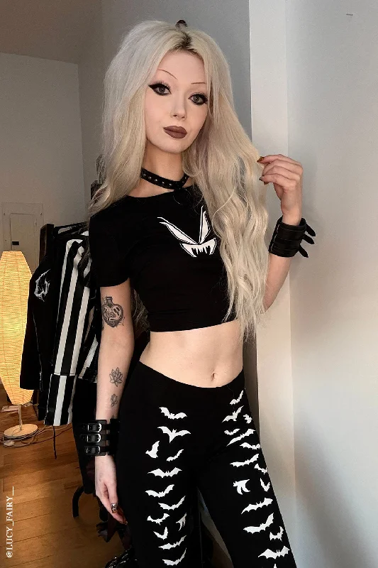 Vampire Bat Leggings [White Bats] Versatile Outfits